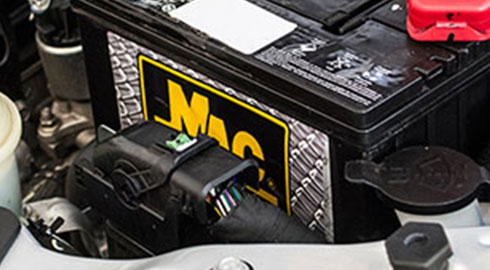 Engine Batter and Windshield Wiper Fluid